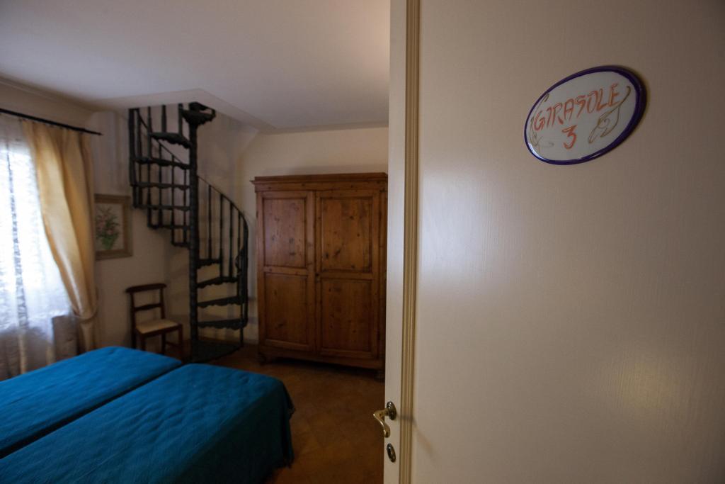 Hotel Locanda Degli Artisti 보르고산로렌조 객실 사진