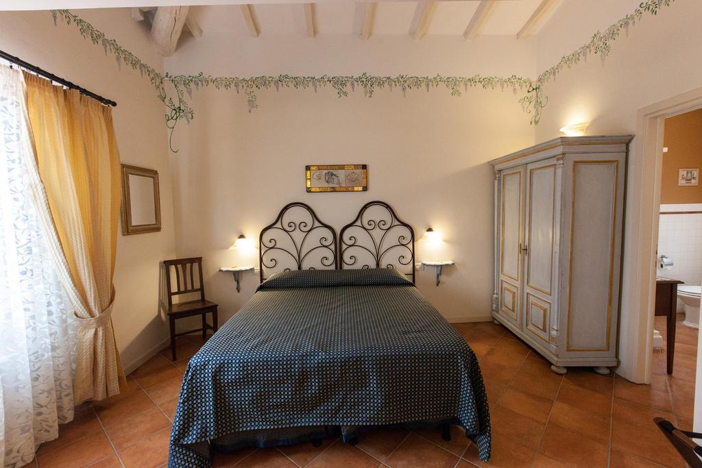Hotel Locanda Degli Artisti 보르고산로렌조 객실 사진