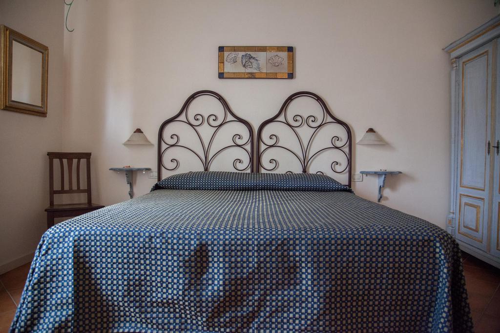 Hotel Locanda Degli Artisti 보르고산로렌조 객실 사진